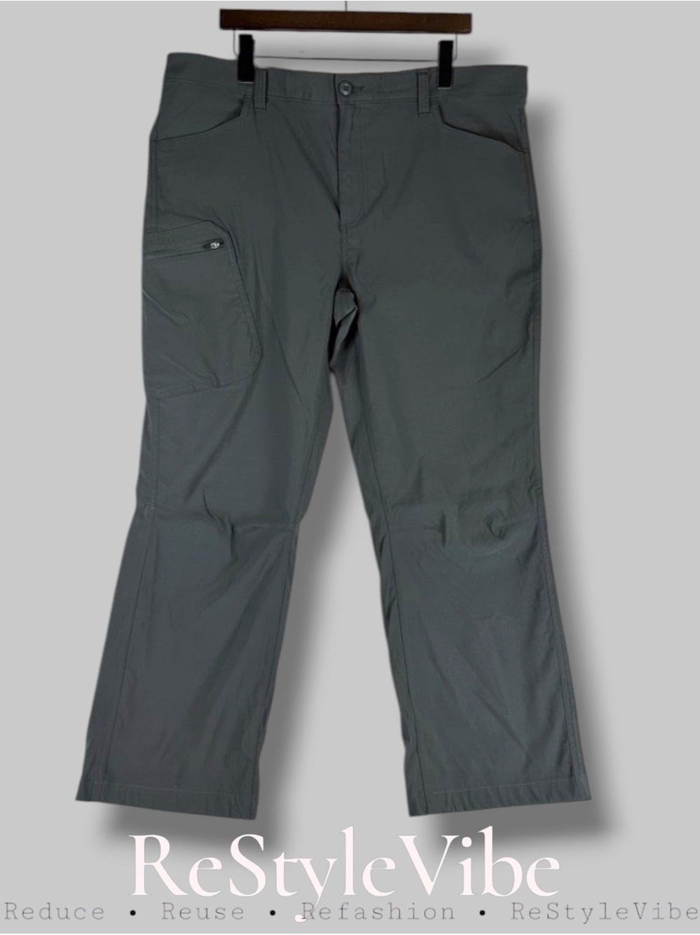 EDDIE BAUER Men’s Size 40x30 Pants Cargo Pockets Style Nylon Stretch